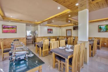 Hotel Wild Rose Manali