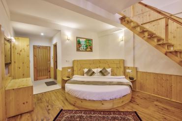 Hotel Wild Rose Manali